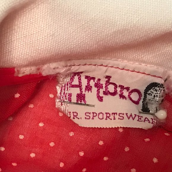 Vtg 1960s Red Blouse w/High White Collar/Polka-dots - Picture 5 of 5